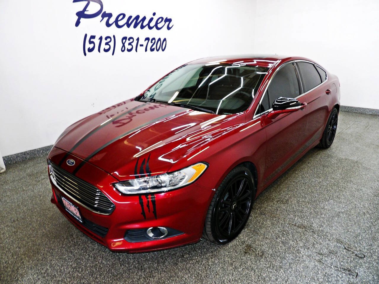 Used 2013 Ford Fusion SE FWD image 1
