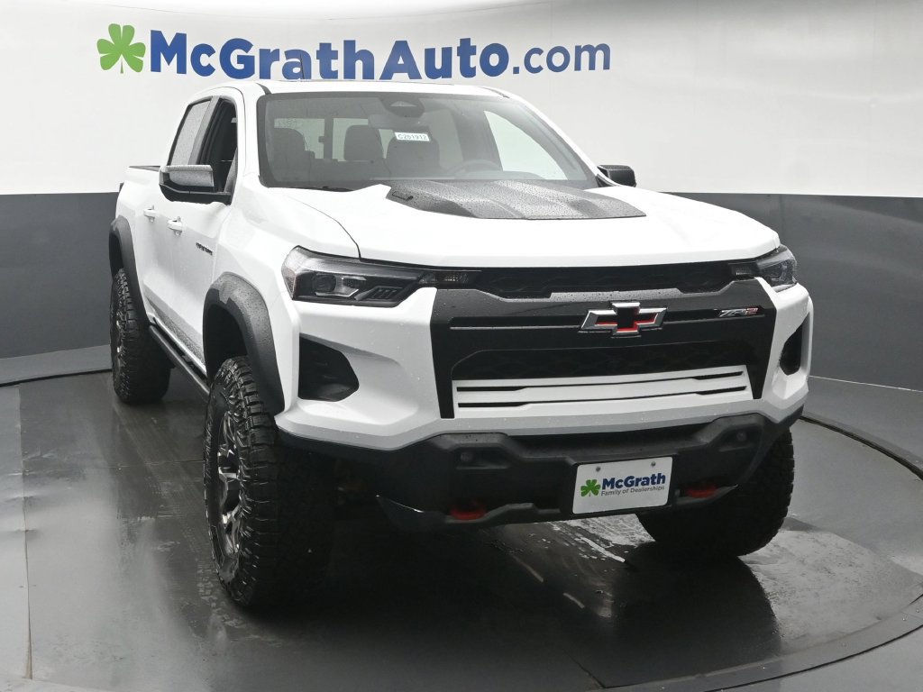New 2026 Chevrolet Colorado ZR2 w/ Technology Package AWD/4WD image 5