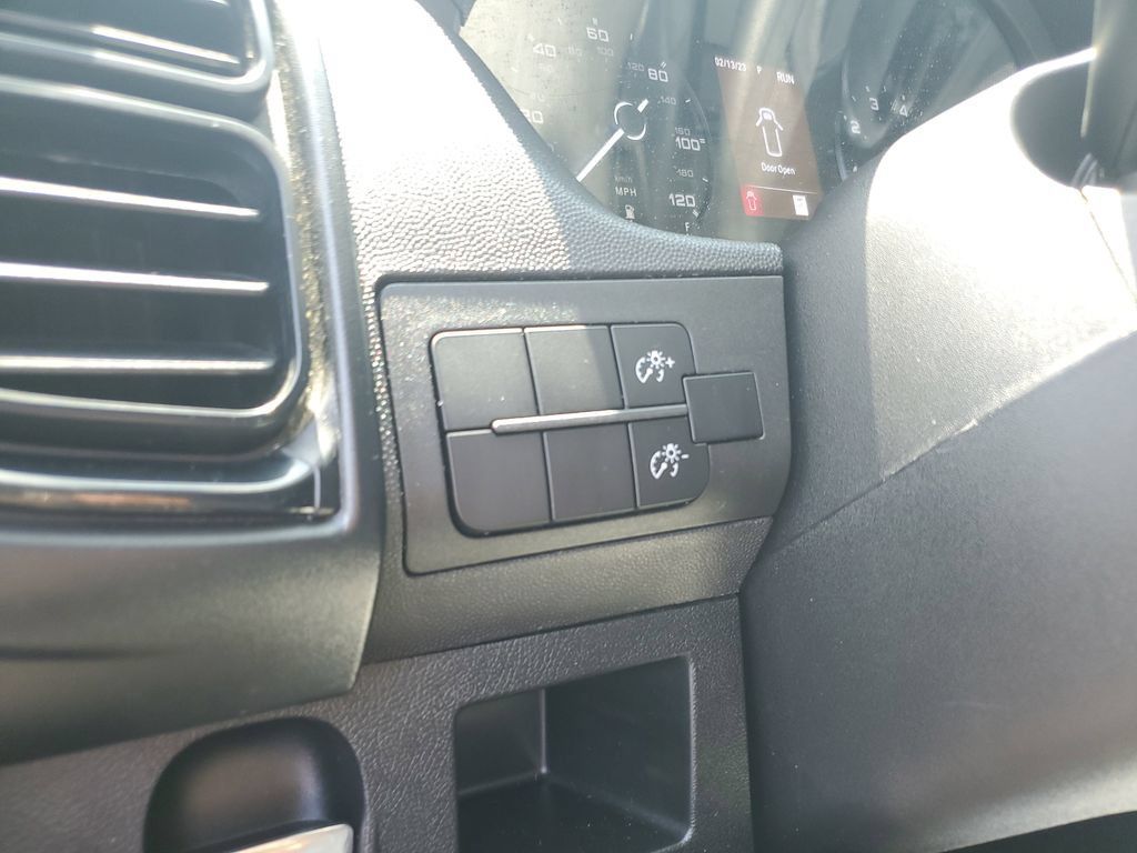 Used 2023 RAM ProMaster 2500 FWD image 19
