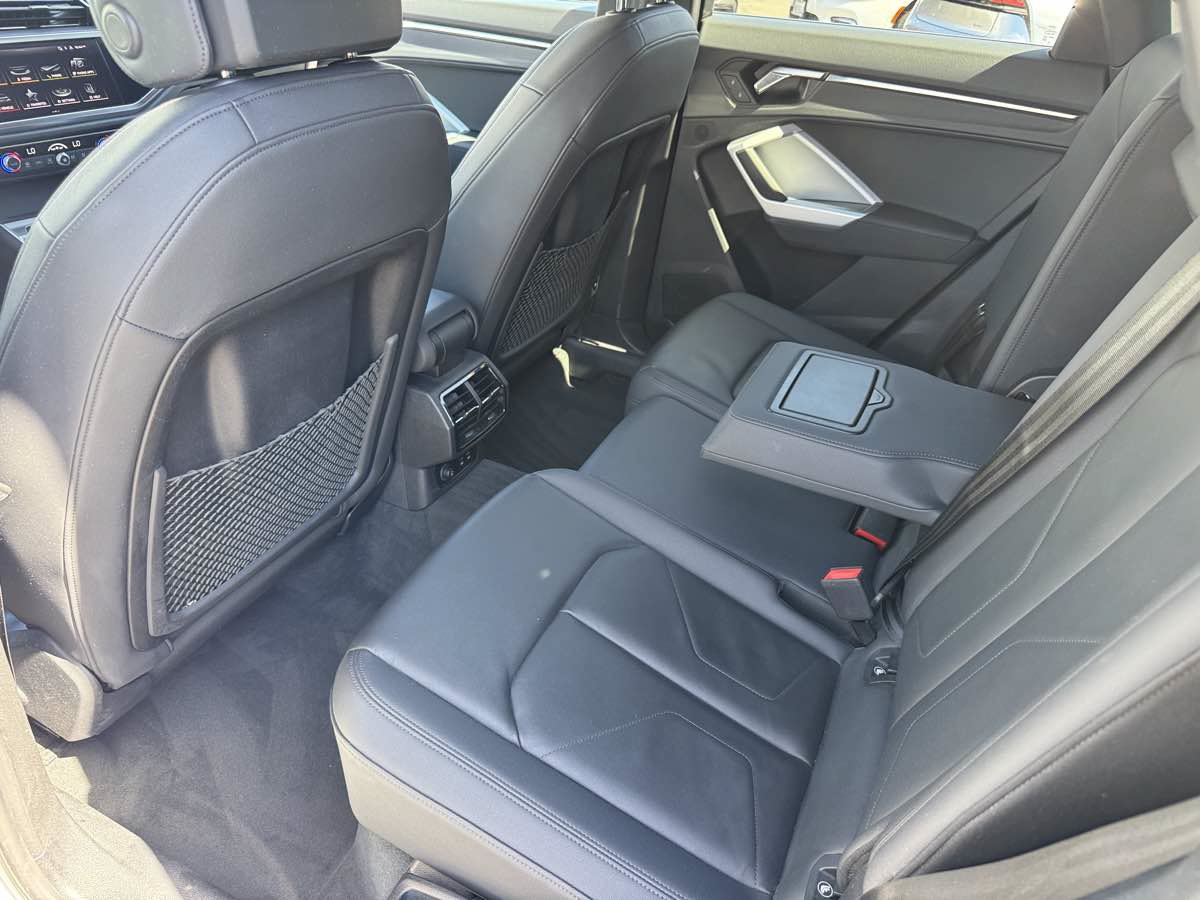 Used 2025 Audi Q3 2.0T Premium AWD/4WD image 19