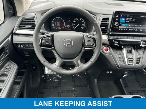 Certified 2026 Honda Odyssey EX-L image 16