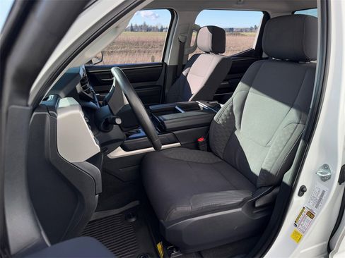 Used 2023 Toyota Tundra SR5 image 9