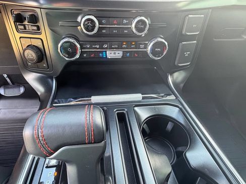 Used 2025 Ford F150 Raptor AWD/4WD image 40
