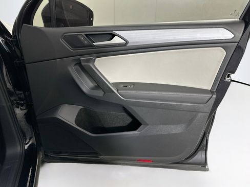 Used 2023 Volkswagen Tiguan S FWD image 29