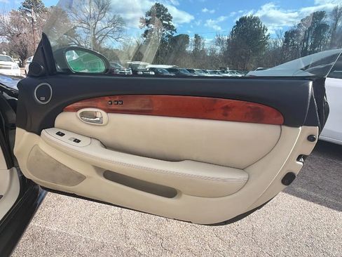 Used 2006 Lexus SC 430 Convertible image 12