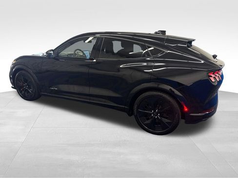 Certified 2025 Ford Mustang Mach-E GT AWD/4WD image 8