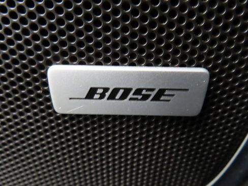 Used 2019 Chevrolet Suburban Premier image 56