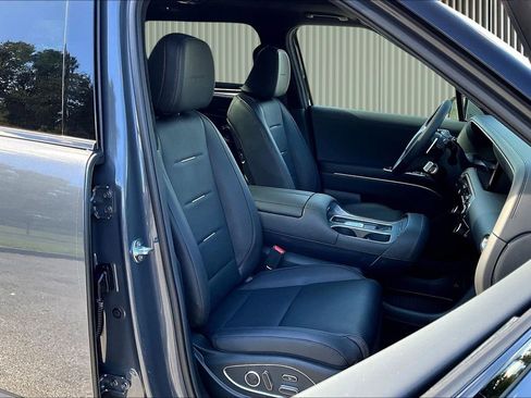 New 2026 Hyundai Palisade Calligraphy image 9