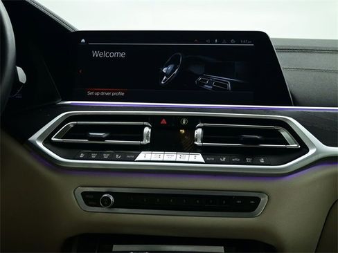 Used 2022 BMW X7 xDrive40i w/ Executive Package image 12