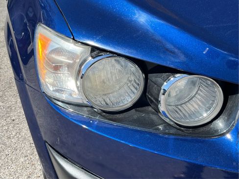 Used 2012 Chevrolet Sonic LT image 18