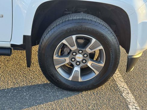 Used 2017 Chevrolet Colorado Z71 image 8