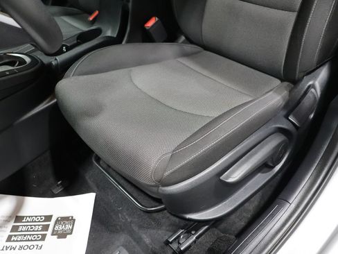 Used 2023 Kia Forte LXS w/ LXS Technology Package FWD image 12