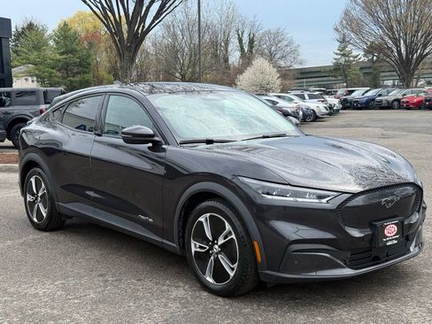 Used 2022 Ford Mustang Mach-E Select AWD/4WD image 3