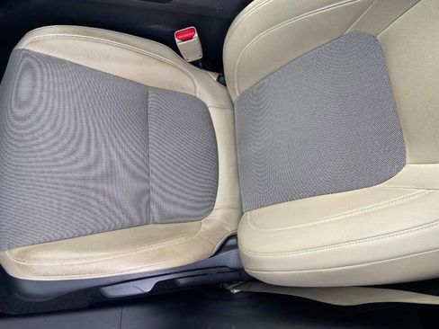 Used 2018 Honda Clarity Plug-In Hybrid image 11