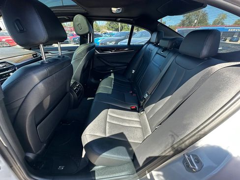 Used 2018 BMW 530i xDrive AWD/4WD image 17