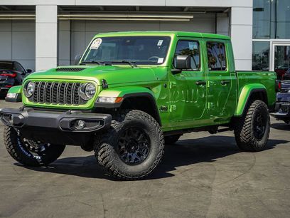 Used 2025 Jeep Gladiator Sport