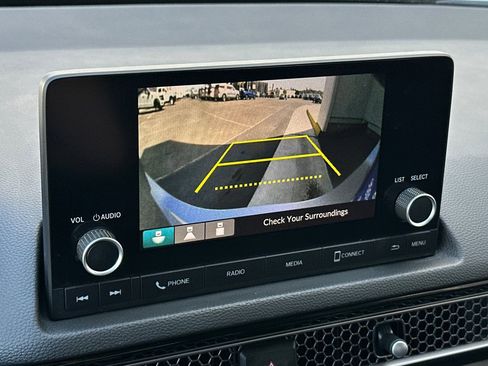 Used 2023 Honda Civic Sport image 17