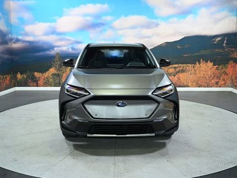 Used 2025 Subaru Solterra Premium image 3