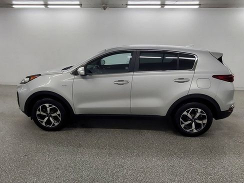 Used 2020 Kia Sportage LX image 7