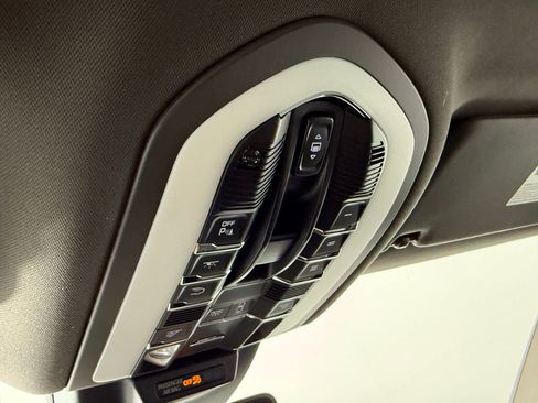 New 2026 Porsche Macan S AWD/4WD image 23