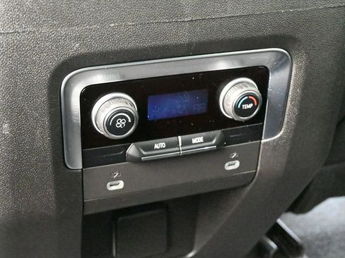 Used 2023 Chevrolet Tahoe Z71 image 25