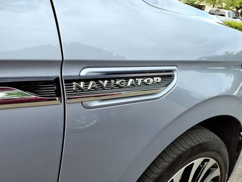 Used 2024 Lincoln Navigator L Black Label AWD/4WD image 9