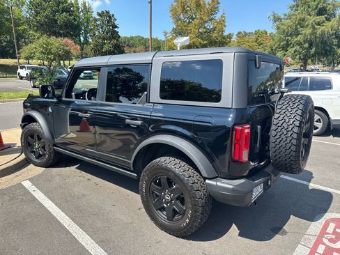 Used 2024 Ford Bronco Black Diamond AWD/4WD image 3