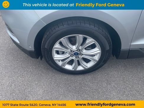 Used 2020 Ford Edge Titanium w/ Equipment Group 301A AWD/4WD image 9