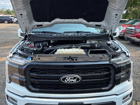 Used 2024 Ford F150 Lariat w/ Equipment Group 502A High AWD/4WD image 19