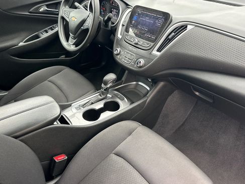 Used 2023 Chevrolet Malibu LT image 15