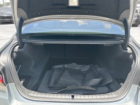 Used 2023 BMW 540i w/ Convenience Package image 27