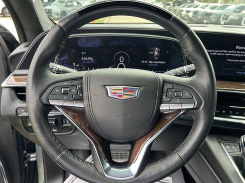 Used 2023 Cadillac Escalade Sport Platinum w/ LPO, ONYX Package AWD/4WD image 8