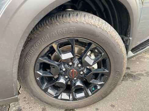 Certified 2025 Nissan Armada PRO-4X w/ Pro-4X Premium Package AWD/4WD image 10