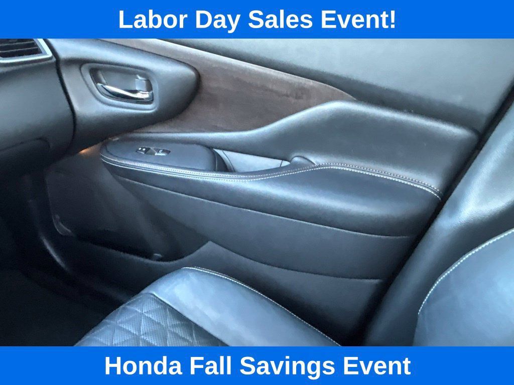 Used 2021 Nissan Murano Platinum w/ Cargo Package FWD image 22