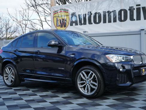 Used 2017 BMW X4 xDrive28i w/ Technology Package AWD/4WD image 3