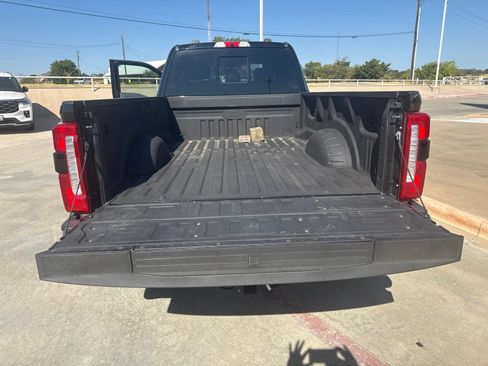 Used 2024 Ford F350 Lariat w/ Lariat Ultimate Package AWD/4WD image 11