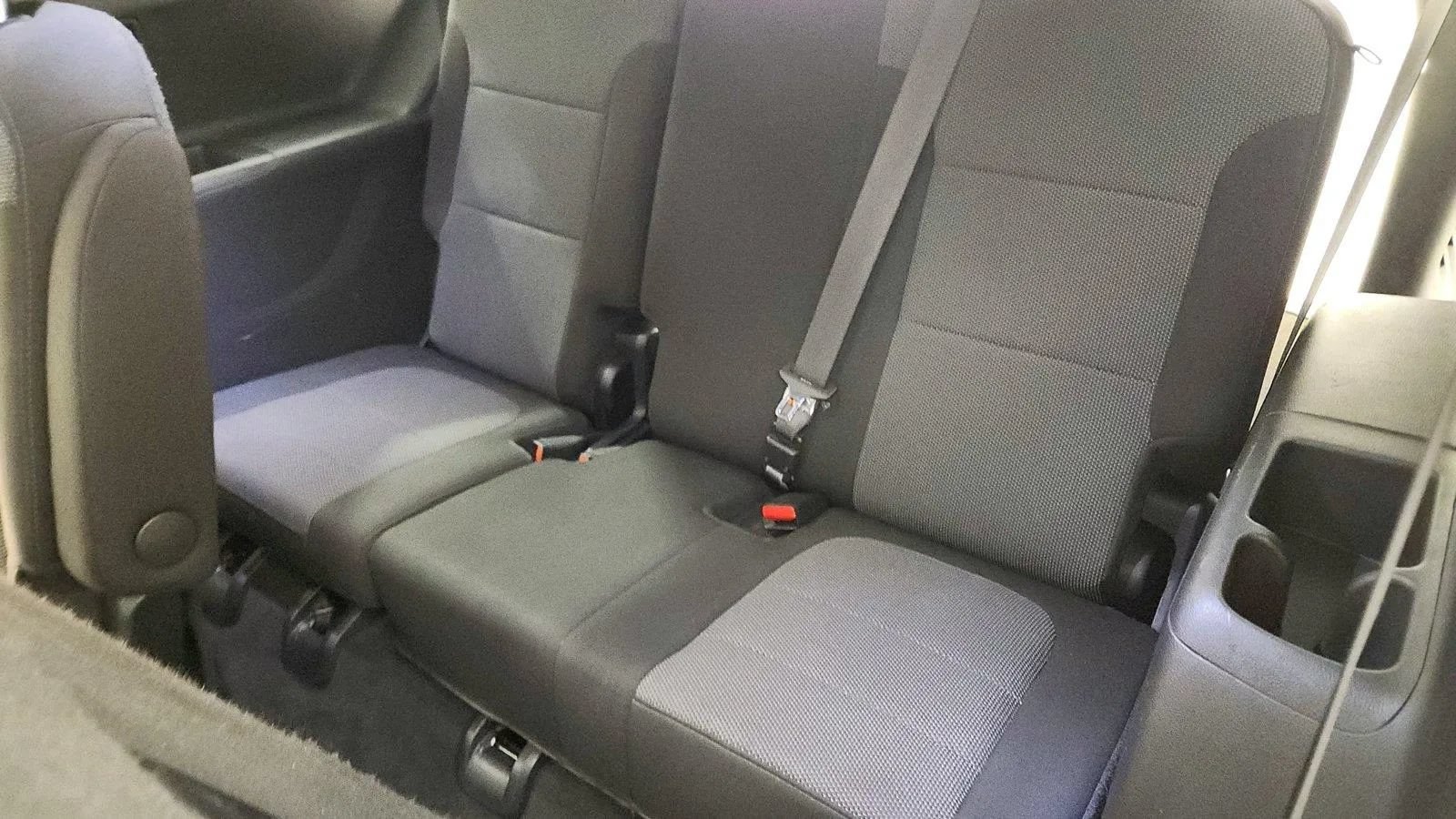 Used 2023 Chevrolet Traverse LT FWD image 25