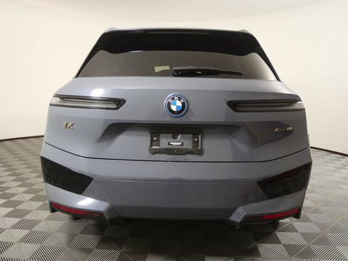 Certified 2023 BMW iX xDrive50 w/ Sport Package AWD/4WD image 4
