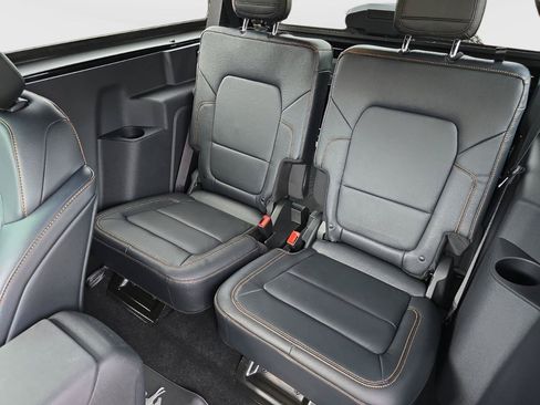 Used 2023 Ford Bronco Badlands AWD/4WD image 26