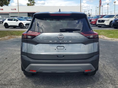 Certified 2023 Nissan Rogue S image 5