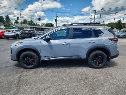New 2026 Nissan Rogue SV AWD/4WD image 5