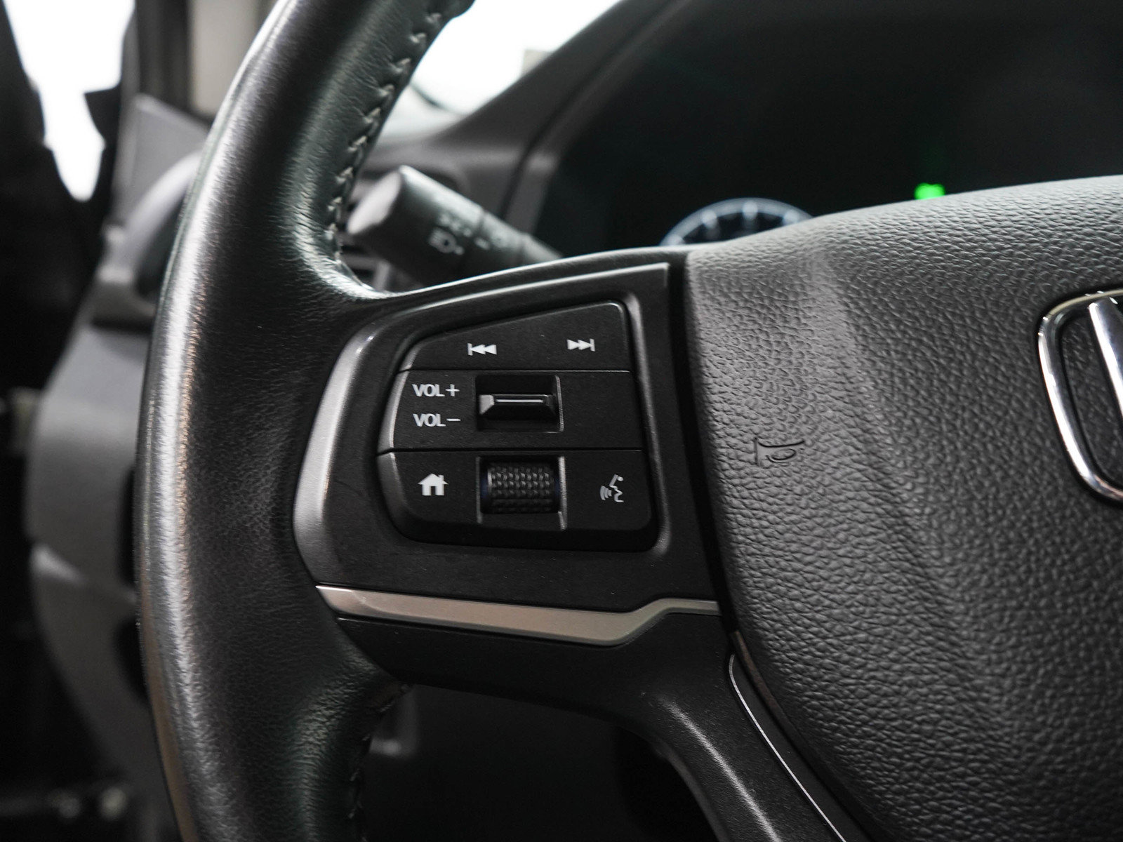 Used 2024 Honda Ridgeline Sport image 25