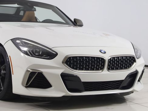 Used 2020 BMW Z4 M40i w/ Executive Package RWD image 44