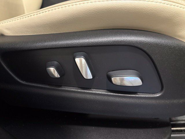 Used 2019 Cadillac XT5 Luxury AWD/4WD image 45