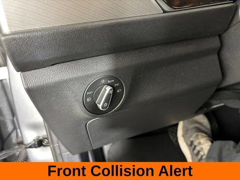 Used 2021 Volkswagen Jetta R-Line FWD image 15