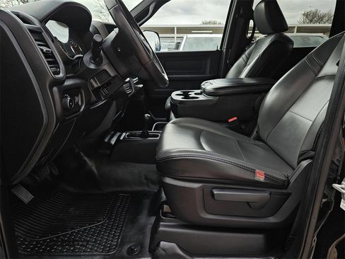 Used 2022 RAM 3500 Tradesman image 22