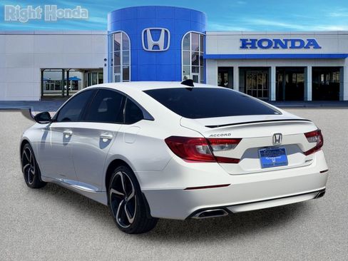 Used 2022 Honda Accord Sport image 4