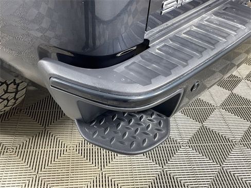 Used 2017 GMC Sierra 1500 Denali w/ Denali Ultimate Package image 19