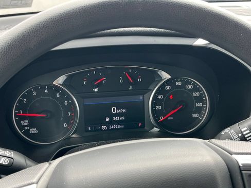 Used 2025 Chevrolet Blazer LT FWD image 41