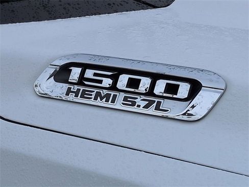 Certified 2022 RAM 1500 Laramie image 12